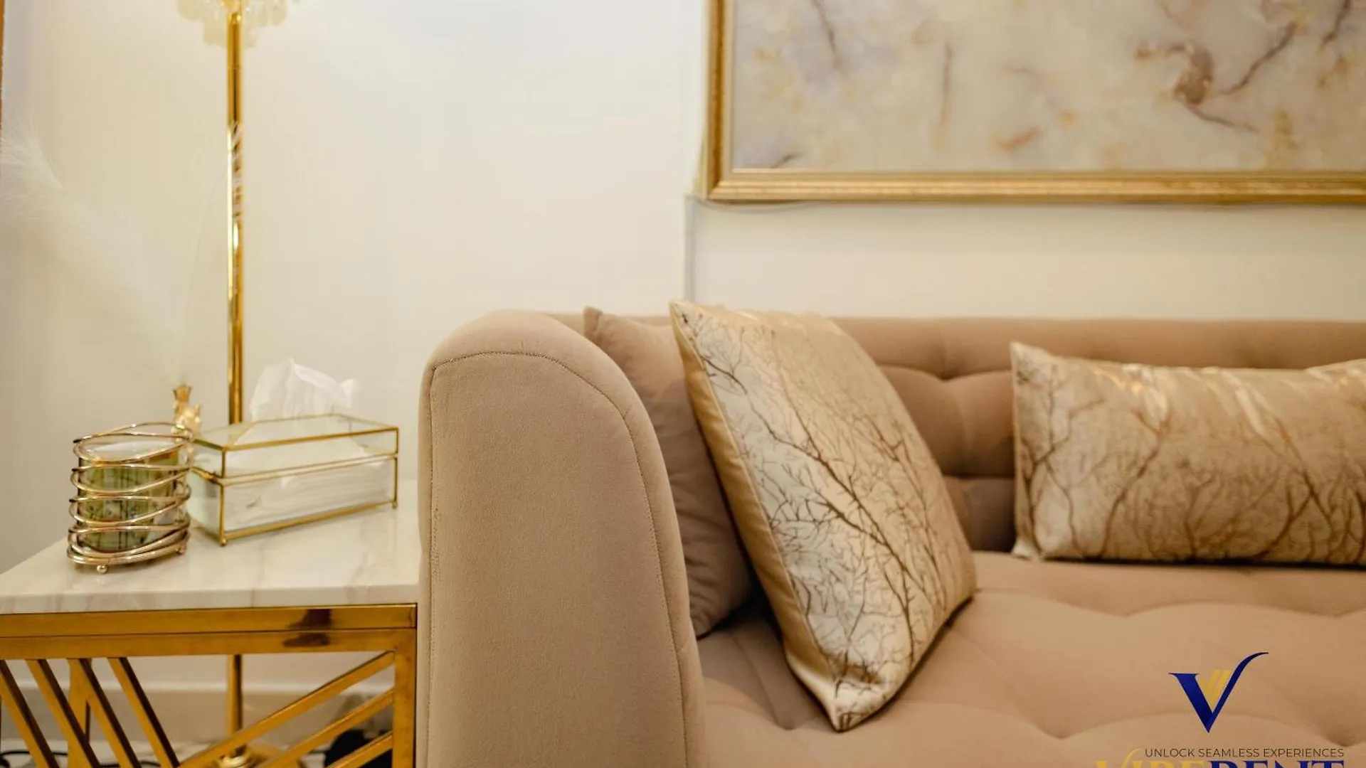 Elegant Studio Getaway, Central Business Bay, Dubai